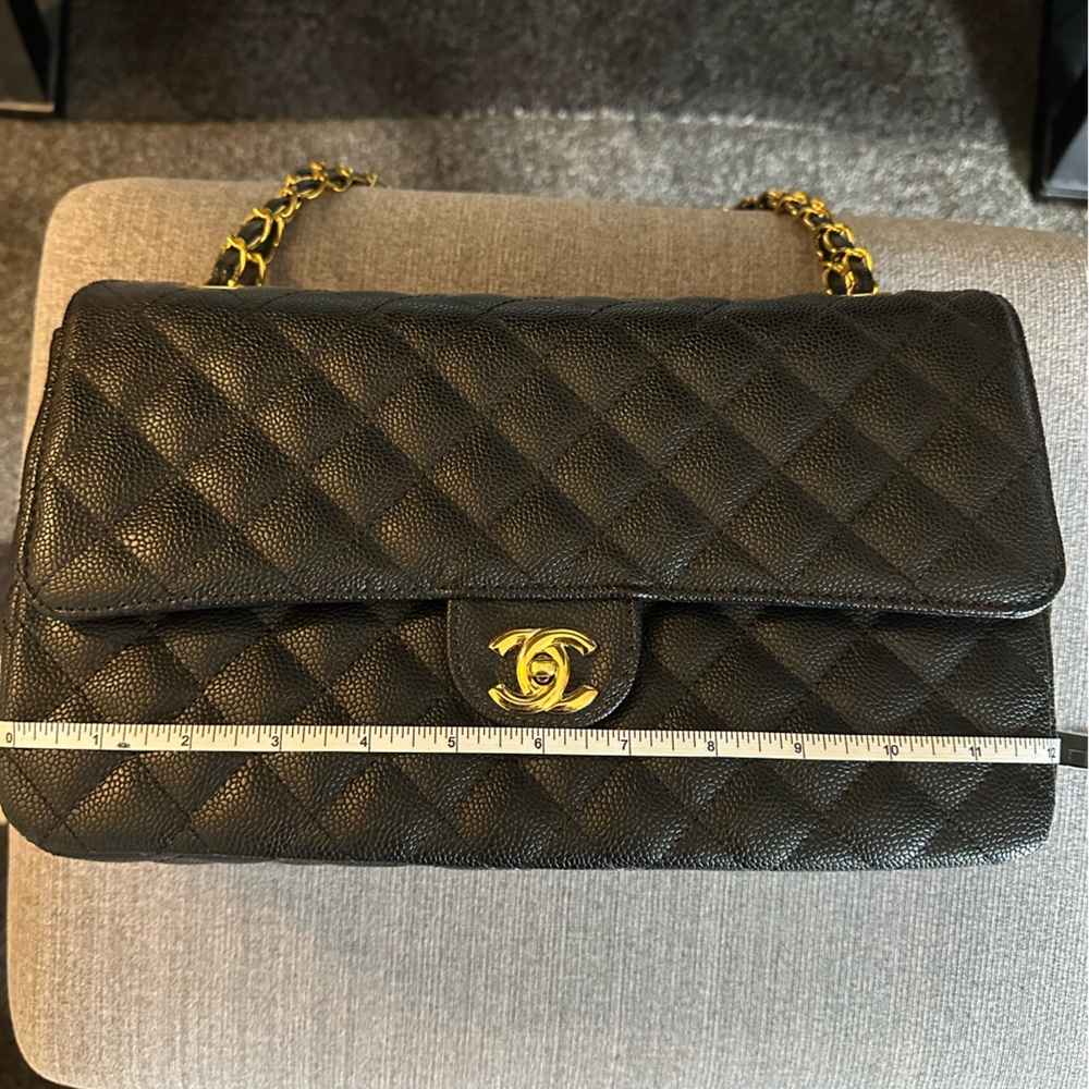 Large Crossbody - Picture 2 of 6